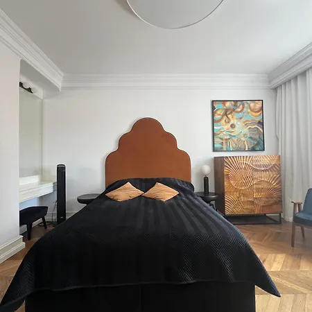 Miodowa - Old Town - Stare