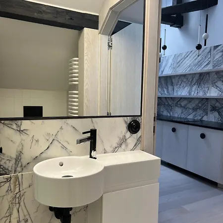 Miodowa - Old Town - Stare